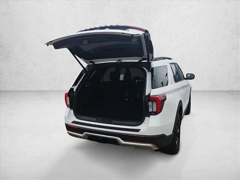 New 2026 Ford Explorer Tremor w/ Tremor Convenience Package image 10