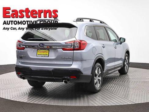 Used 2025 Subaru Ascent Premium AWD/4WD image 5