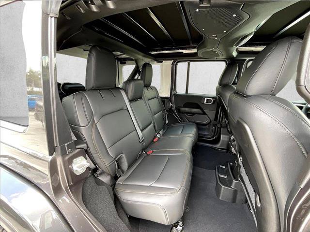 New 2027 Jeep Wrangler Unlimited Sahara AWD/4WD image 25