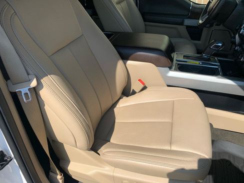 Used 2019 Ford F150 Lariat AWD/4WD image 13