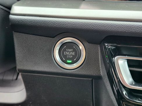 New 2026 Chevrolet Traverse LT w/ LPO, Floor Liner Package image 24