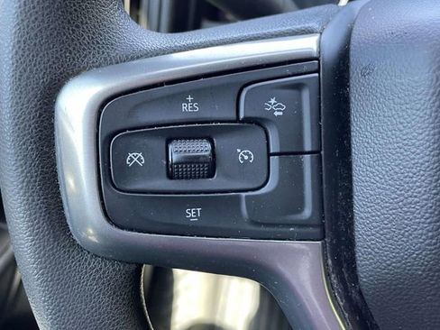 Used 2022 Chevrolet Silverado 1500 Custom w/ Safety Confidence Package AWD/4WD image 21