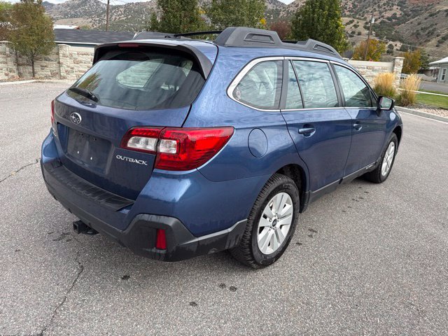 Used 2019 Subaru Outback 2.5i AWD/4WD image 8