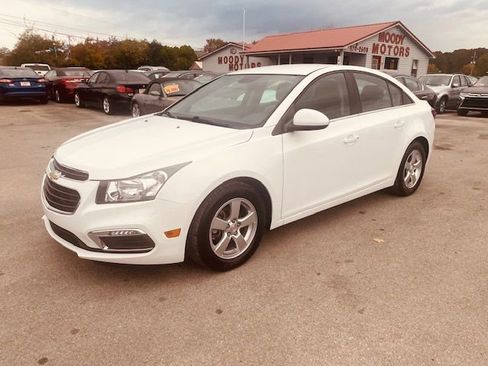 Used 2015 Chevrolet Cruze LT image 1