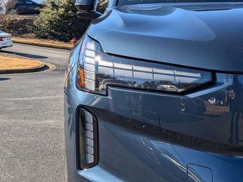 New 2025 Volvo EX90 Ultra image 12