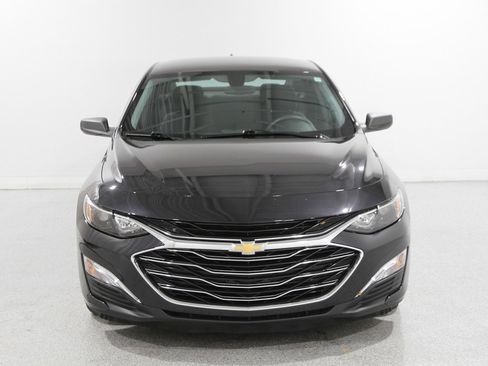 Certified 2022 Chevrolet Malibu LS image 2
