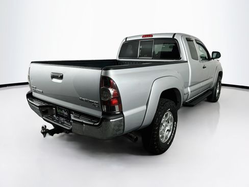 Used 2013 Toyota Tacoma PreRunner w/ TRD Off-Road Pkg RWD image 9