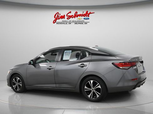 Used 2021 Nissan Sentra SV image 4