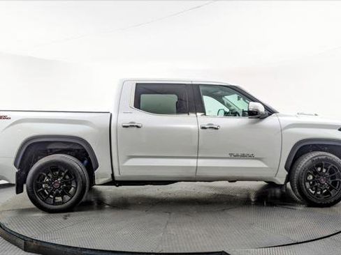 Used 2022 Toyota Tundra Limited w/ TRD Off-Road Package image 8