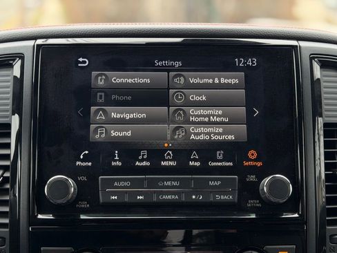 Used 2020 Nissan Titan PRO-4X w/ Pro-4x Convenience Package image 38