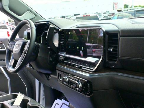 Certified 2023 GMC Sierra 1500 Elevation image 23