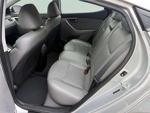 Used 2012 Hyundai Elantra Limited FWD image 14