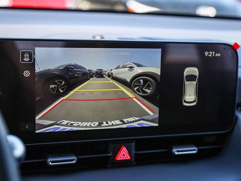 New 2025 Hyundai Ioniq 5 SE image 24