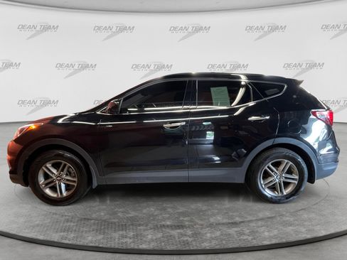 Used 2017 Hyundai Santa Fe Sport AWD/4WD image 4