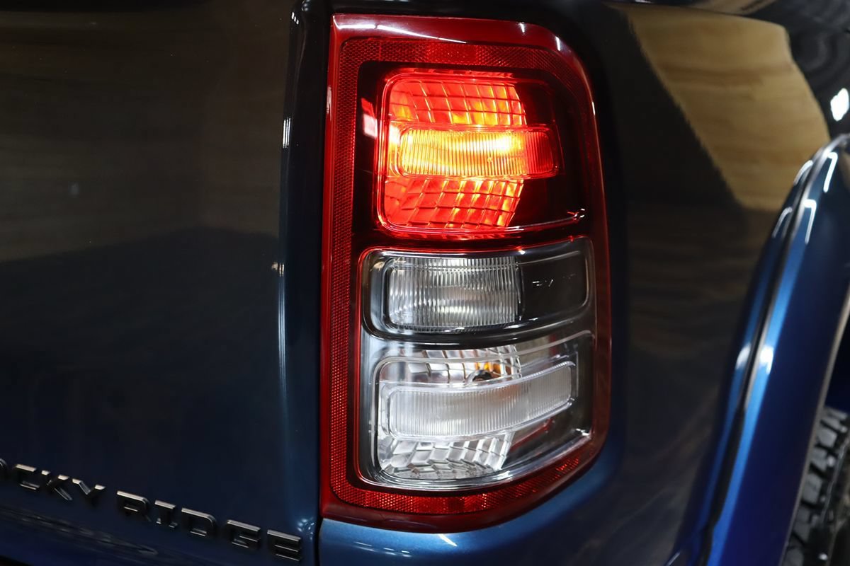 Used 2022 RAM 1500 Big Horn AWD/4WD image 25