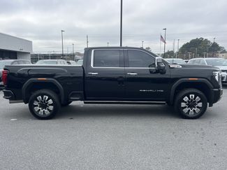 Used 2024 GMC Sierra 2500 Denali w/ Denali Reserve Package video 2