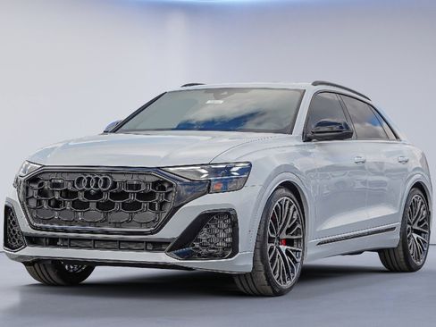 New 2026 Audi SQ8 Prestige image 6