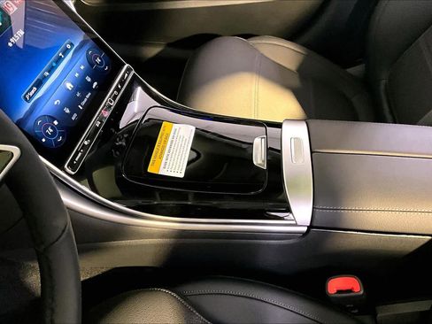New 2026 Mercedes-Benz C 300 4MATIC Sedan image 10