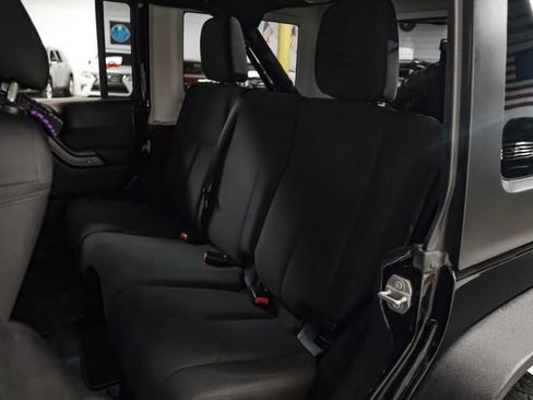 Used 2016 Jeep Wrangler Unlimited Sport image 36