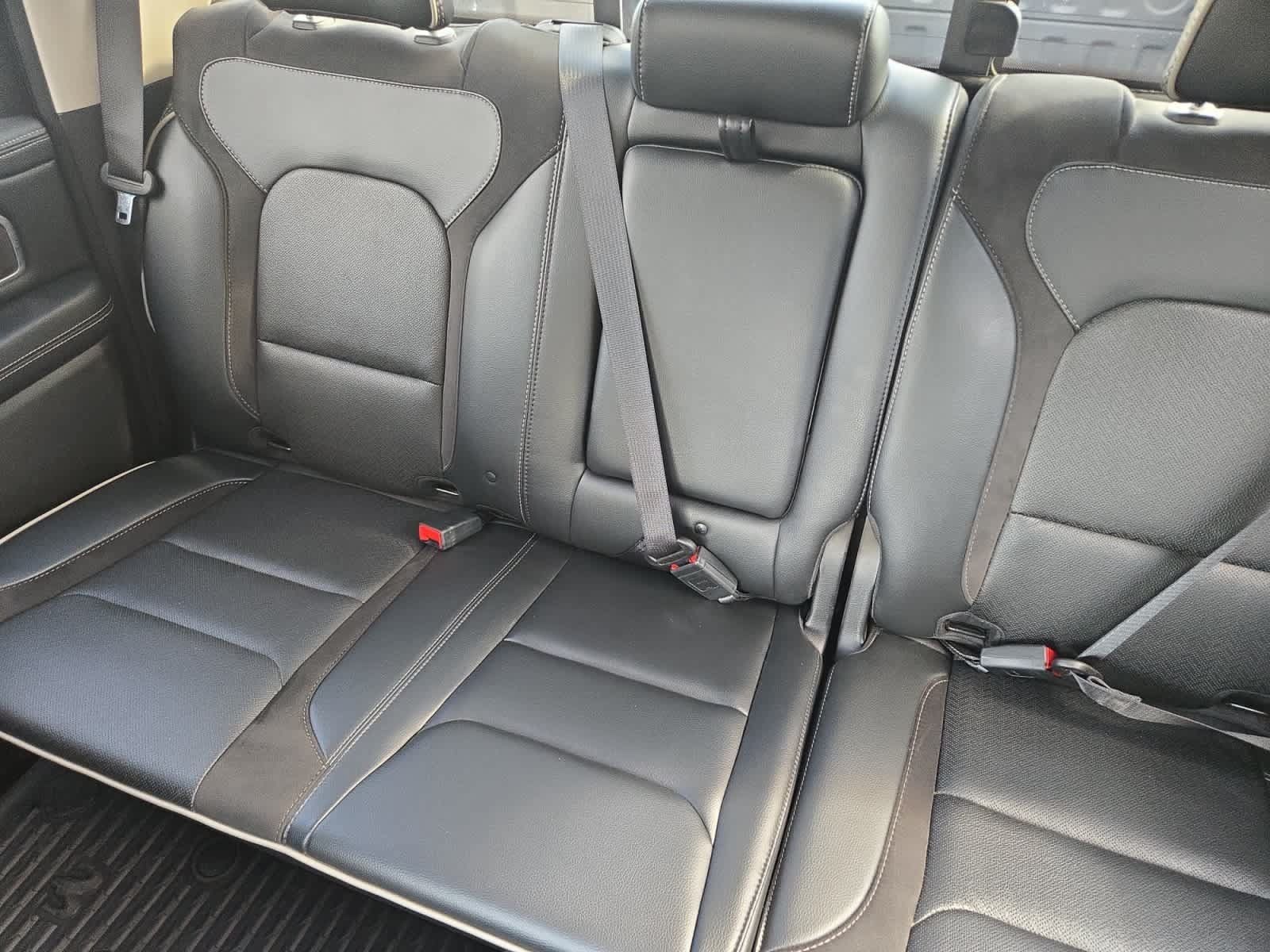 Used 2022 RAM 1500 Laramie AWD/4WD image 13