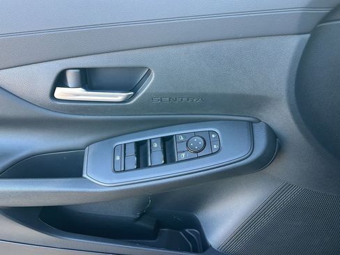 New 2026 Nissan Sentra SV w/ SV Convenience Package FWD image 24