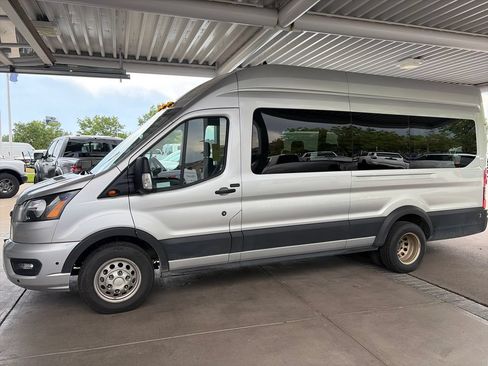 Used 2024 Ford Transit 350 XLT AWD/4WD image 4