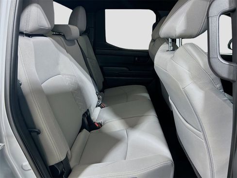 Used 2024 Toyota Tacoma SR5 image 21