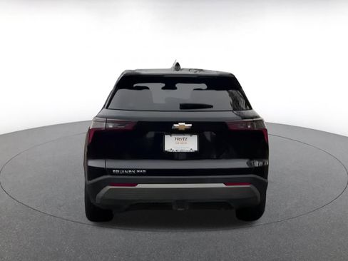 Used 2025 Chevrolet Equinox LT image 14