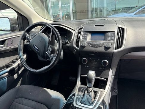 Used 2015 Ford Edge SEL FWD image 9