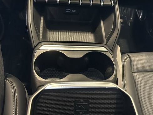 New 2026 GMC Terrain Elevation w/ Elevation Premium Package image 27