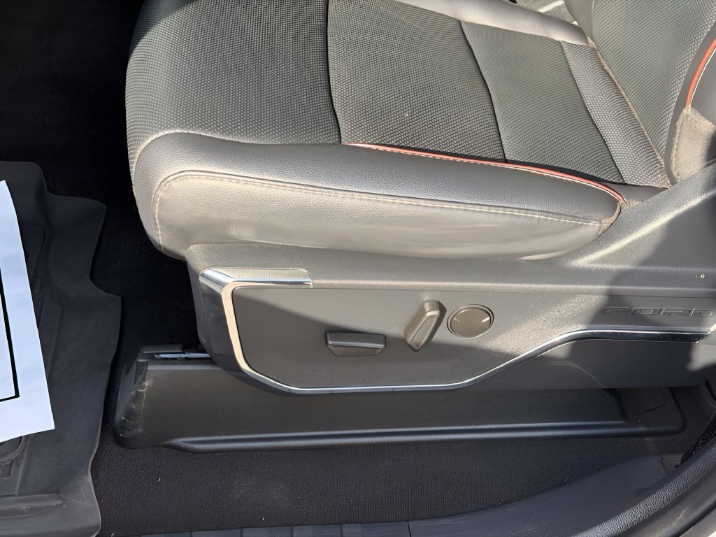 Used 2024 Ford F250 Lariat AWD/4WD image 19
