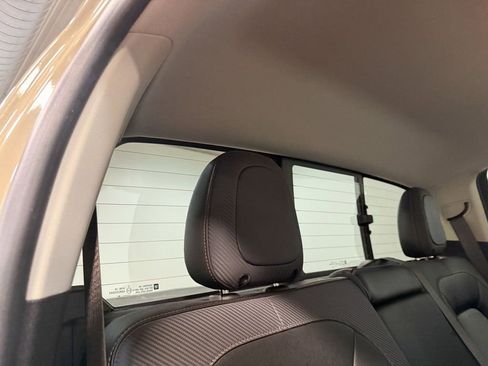 Used 2022 GMC Canyon AT4 image 15