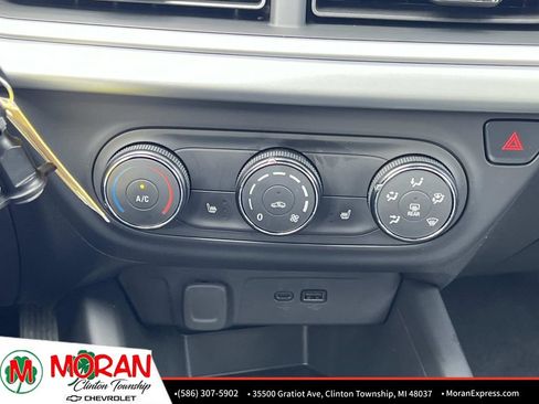 Certified 2026 Chevrolet Trax LS w/ LS Convenience Package FWD image 22