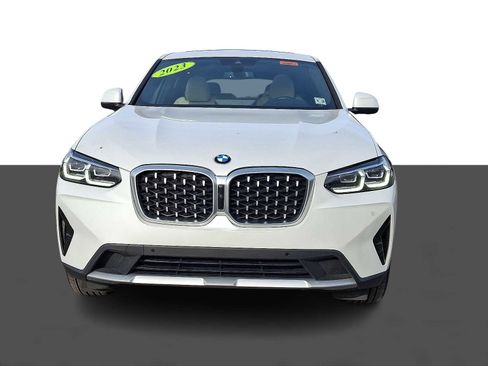 Used 2023 BMW X4 xDrive30i w/ Parking Assistance Package image 2