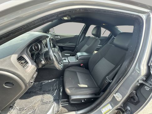 Used 2023 Dodge Charger SXT RWD image 13
