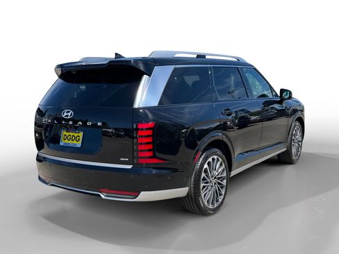Certified 2026 Hyundai Palisade Calligraphy AWD/4WD image 5