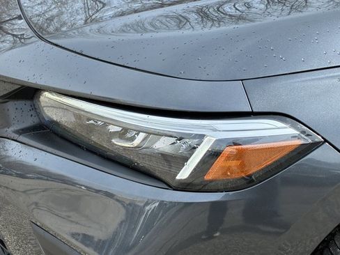 Used 2024 Honda Civic EX image 10