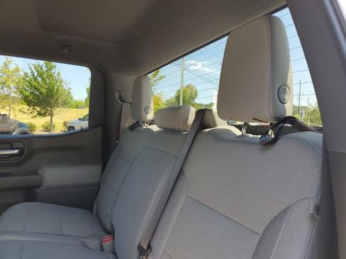 Used 2021 Chevrolet Silverado 1500 LT RWD image 16