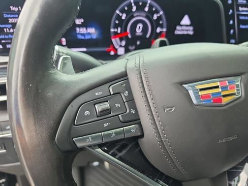 Used 2023 Cadillac Escalade ESV V AWD/4WD image 22