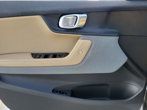 Used 2022 Polestar Polestar 2 Long Range Dual Motor w/ Plus Package image 20