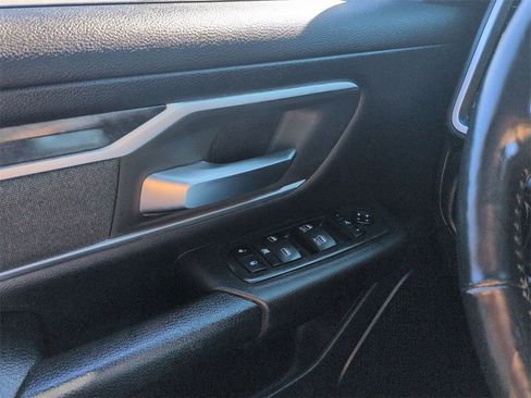 Used 2021 RAM 1500 Big Horn image 28