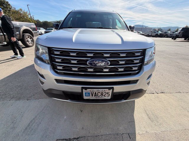 Used 2016 Ford Explorer XLT FWD image 14