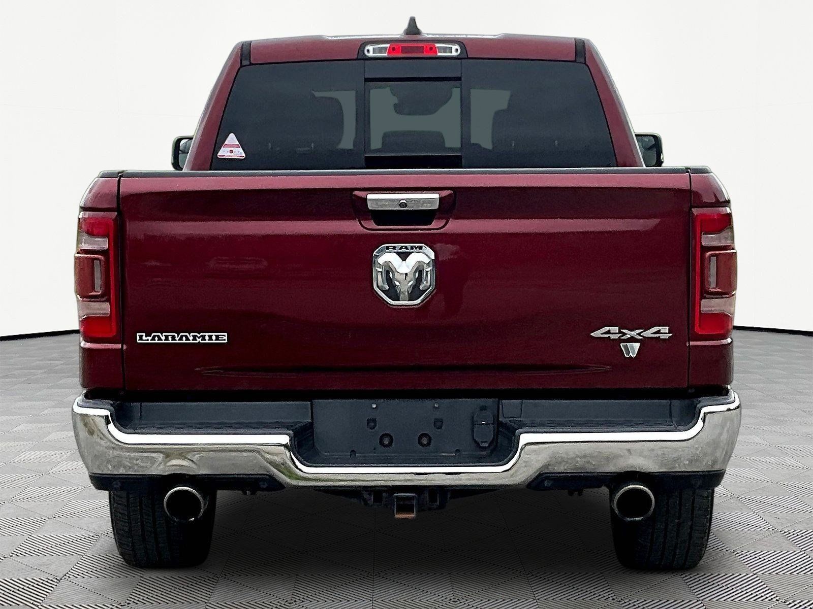 Used 2019 RAM 1500 Laramie AWD/4WD image 12