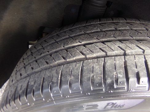 Used 2018 GMC Terrain SLE image 19