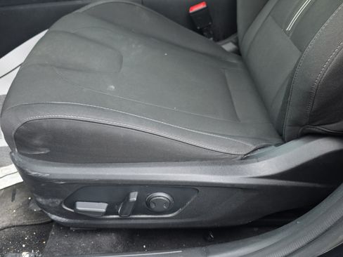 Used 2021 Hyundai Elantra SEL FWD image 10