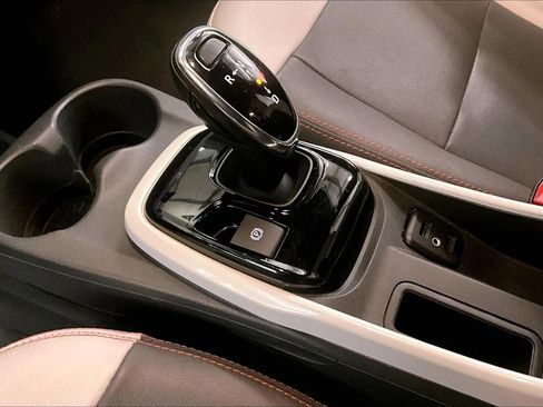 Used 2018 Chevrolet Bolt Premier w/ Driver Confidence II Package image 16