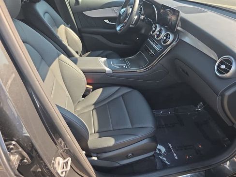 Used 2022 Mercedes-Benz GLC 300 4MATIC image 13