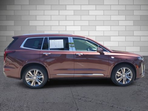 Certified 2023 Cadillac XT6 Premium Luxury image 5