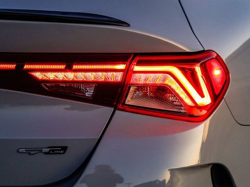 Used 2022 Kia K5 GT-Line image 9