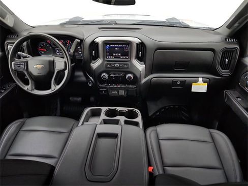 Used 2024 Chevrolet Silverado 2500 W/T image 28